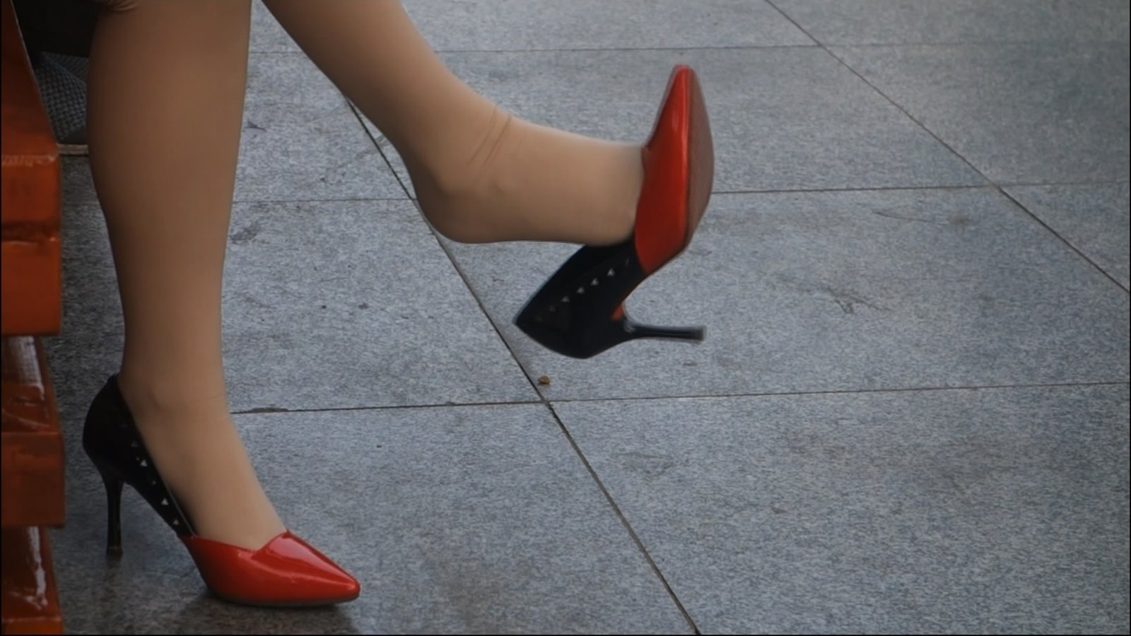 streetsnapdangl[00 02 04][20181129 235440 9]